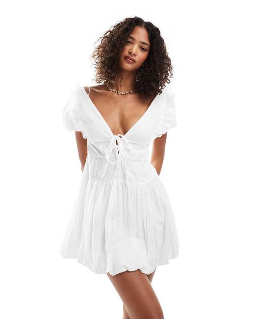 Stradivarius Str in het White