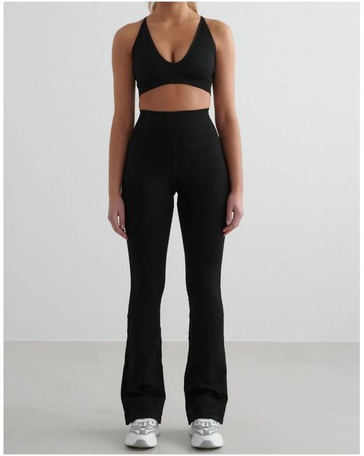 Aim'n Black Shape Seamless Cross Back Bra