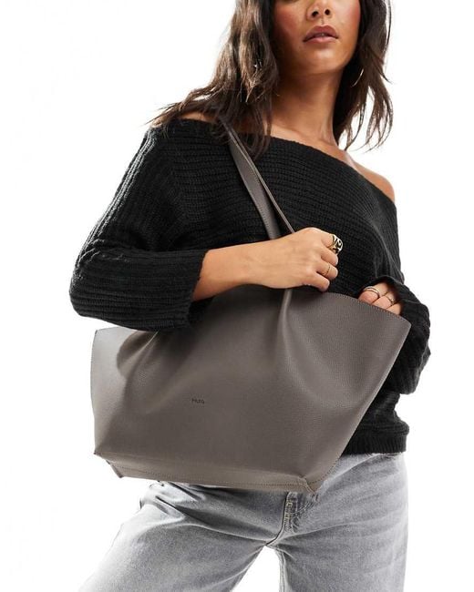 PASQ Black Textured Twin Strap Tote Bag With Creased Front Details