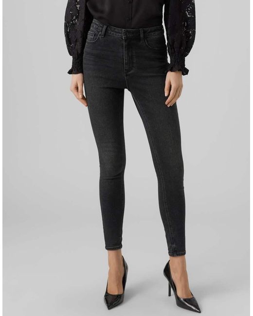 Vero Moda Black Skinny Fit Jeans