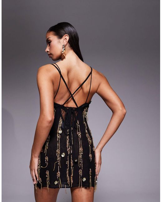 Robe courte et ornée ASOS en coloris Gray