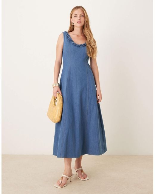 design dress games Dalmazio the Dress Form Game Rental Color:BEIGE Together Longline Denim Maxi cream/black