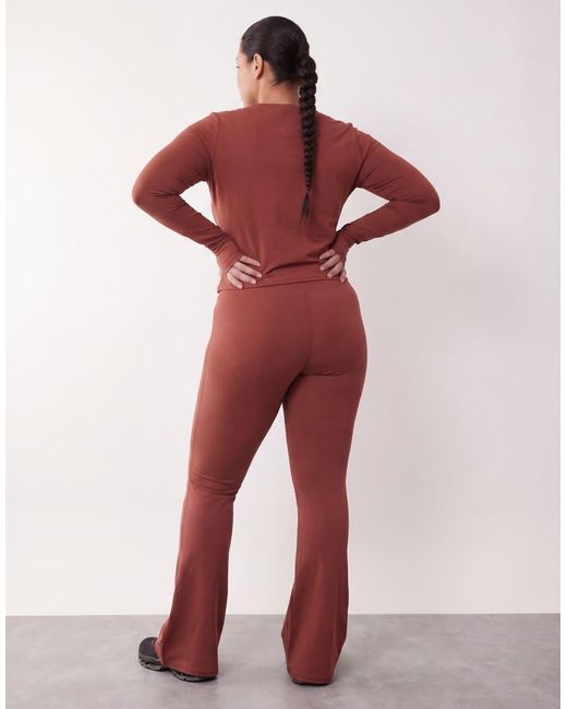 4505 Red Curve Icon High Waist Slim Kick Yoga leggings