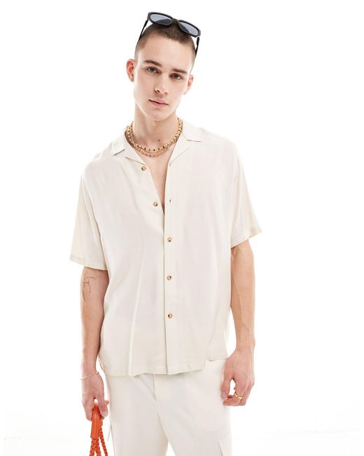 Camisa color holgada con cuello ASOS de hombre de color White