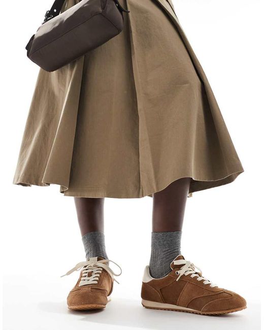Stradivarius Brown Running Trainer
