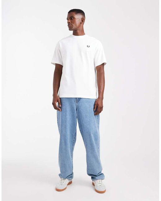 Fred Perry White Relaxed T-shirt for men
