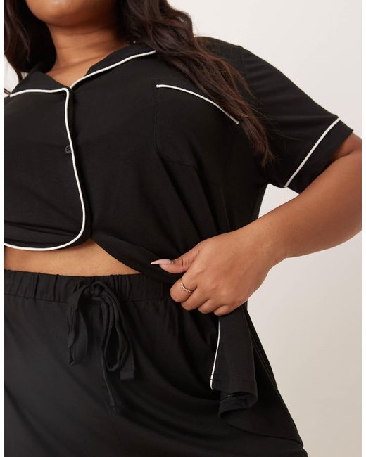 ASOS Black Asos design curve – super weicher pyjama mit kurzärmligem hemd und shorts