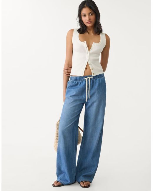 Jeans A Fondo Ampio Medio Con Coulisse di Stradivarius in Blue