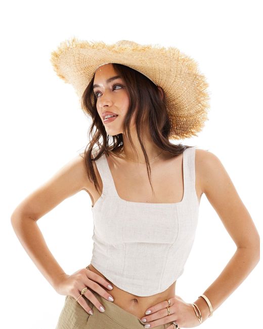 Sombrero fedora con bordes desflecados y charms South Beach de color White