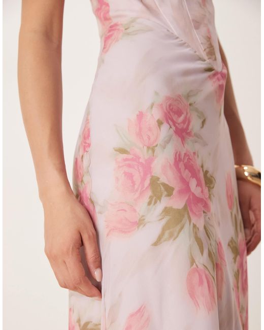 ASOS Pink – strukturiertes minikleid mit lebendigem, abstraktem muster, nahtdetail an der brust und flügelärmeln