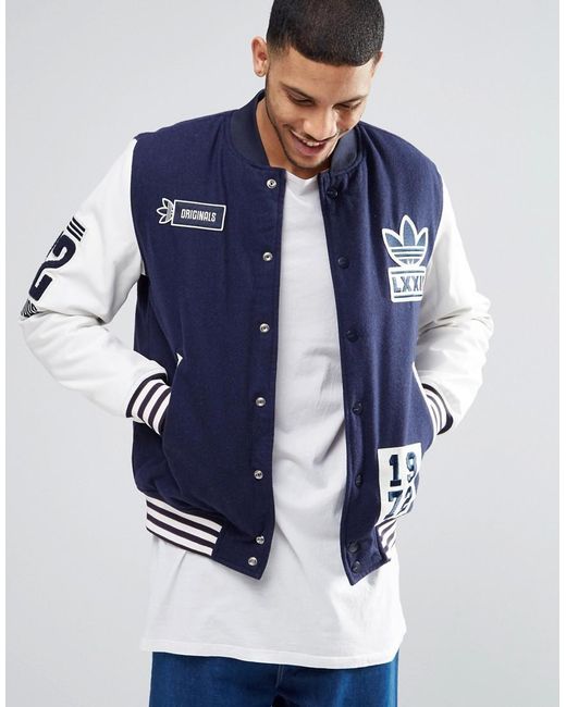 Adidas Originals Badge Varsity Jacket Ay9147 - Blue for men