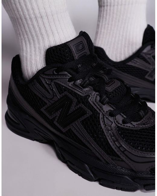 New Balance Black – 740 – sneaker