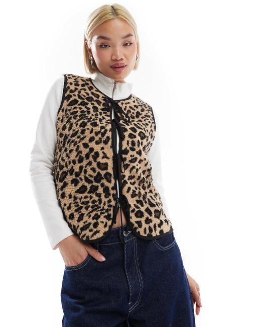 Threadbare Blue – teddyfell-weste