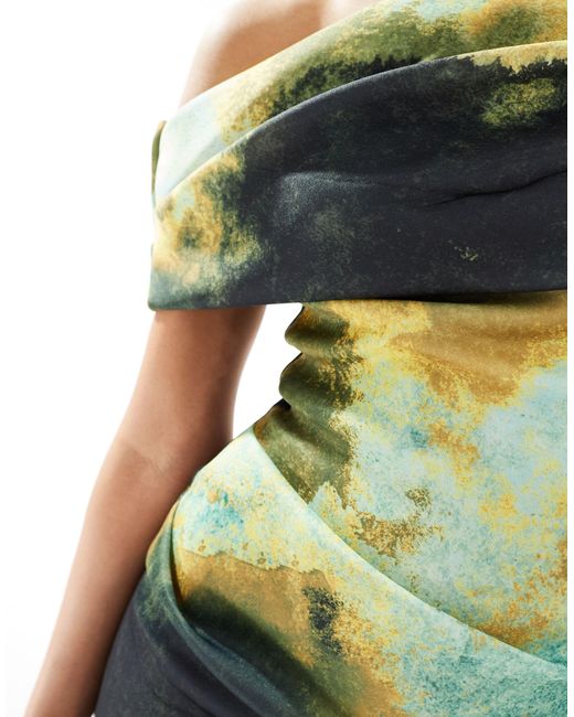 ASOS Green – drapiertes bardot-minikleid mit grünem wasserzeichen-print