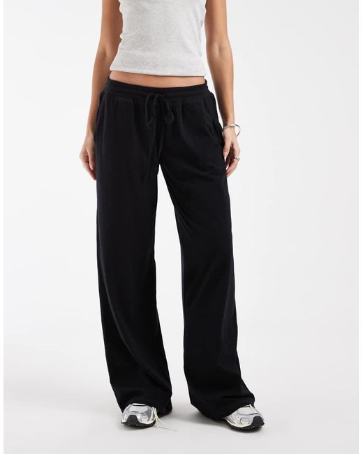 Hollister White Low Rise Wide Leg joggers