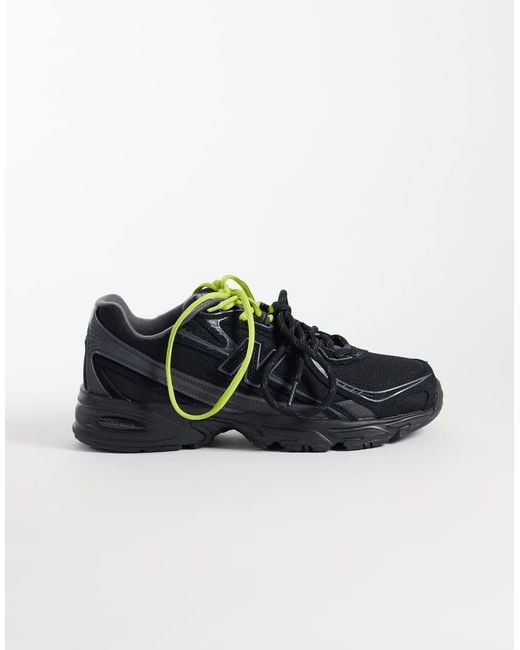 New Balance Black 740 Trainers for men