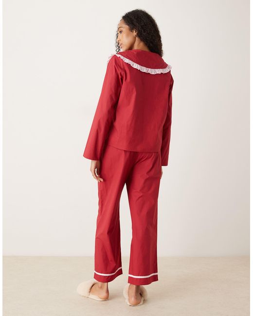 Glamorous Red – gerüschtes pyjamahemd und hose