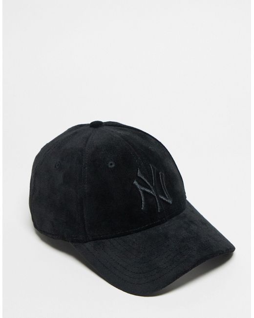 KTZ Black New York Yankees Velour 9forty Cap