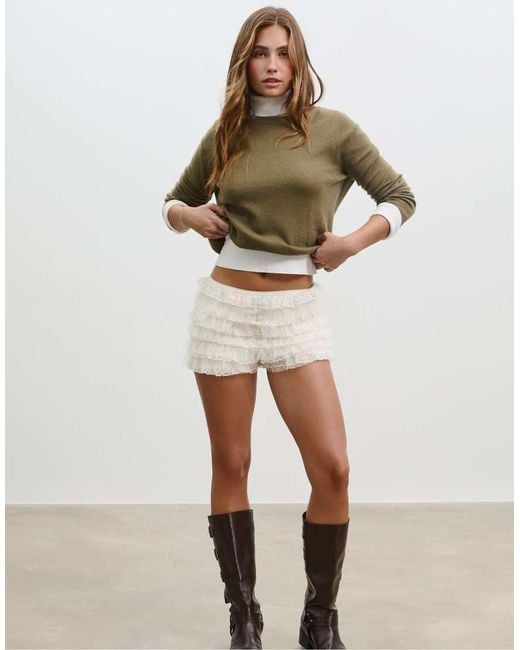 Stradivarius Natural Ruffled Lace Shorts