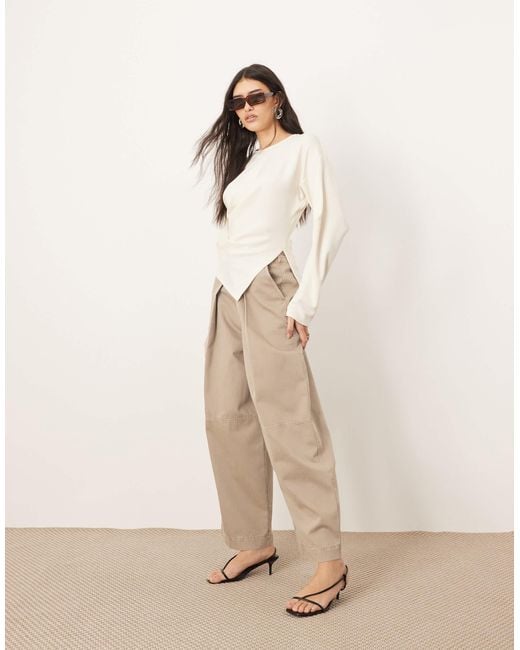 ARRANGE Natural Remi Casual Twill Barrel Trouser