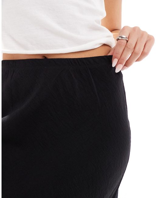 New Look Black Textured Midi Skirt