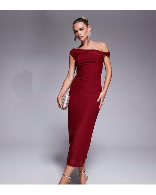 Forever New Midi Jurk Met Blote Schouder in het Red
