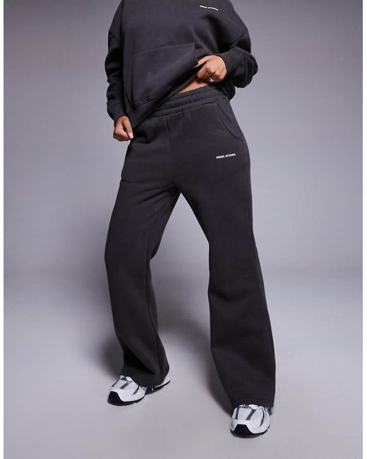 SIMMI Blue Colby Essentials Flared Joggers