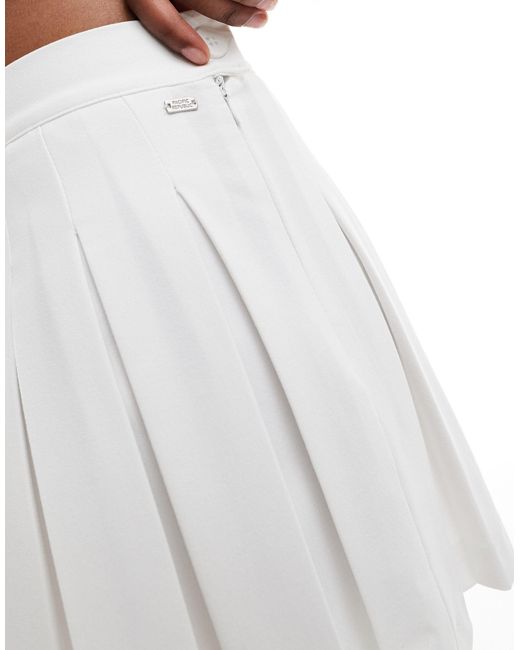 Pull&Bear White Mini Tennis Skirt