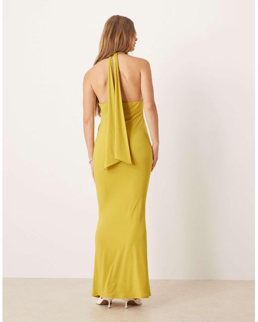 Robe longue nouée autour du cou avec encolure montante et empiècement en dentelle - agrume ASOS en coloris Green