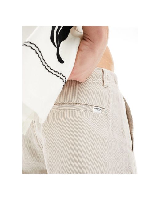 Pantalones cortos beis SELECTED de hombre de color White
