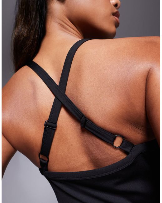 4505 Black Cross Back Scoop Neck Running Vest With Adjustable Straps