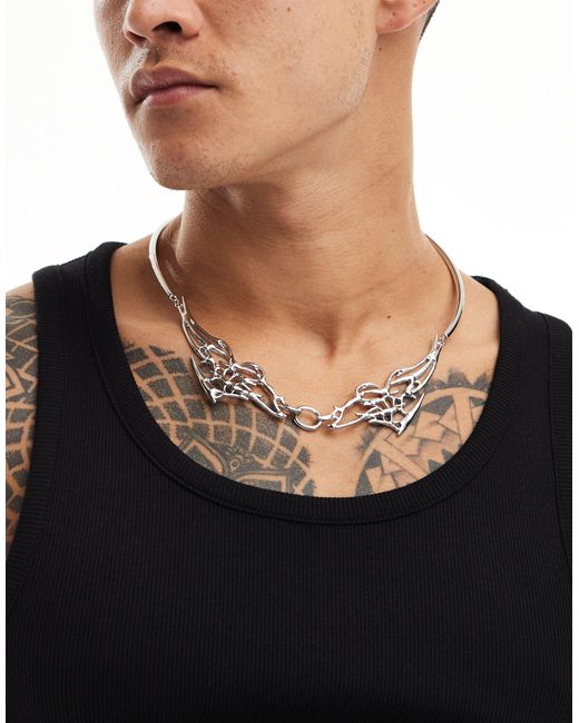 Collar rígido con diseño estilo tatuaje ASOS de hombre de color Black