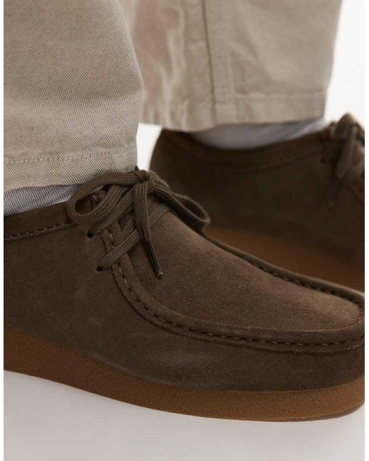 Clarks Natural Wallabee Evo Shoe for men