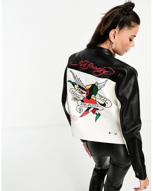 Chaqueta Biker Con Estampado Gráfico En La Espalda Estilo Años 2000 De Poliuretano De Ed Hardy de color White