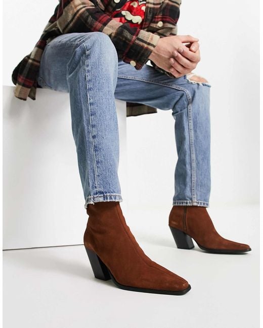 Angled heel boots 2025