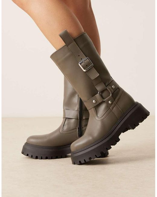 Botas Verde Oliva Por La Rodilla Con Suela Gruesa Y Hebillas Chalice De ASOS de color Natural