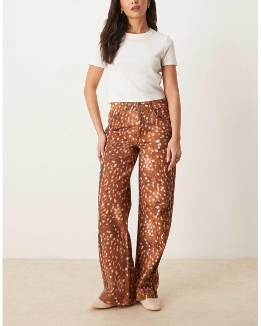Jean boyfriend imprimé daim ASOS en coloris Orange