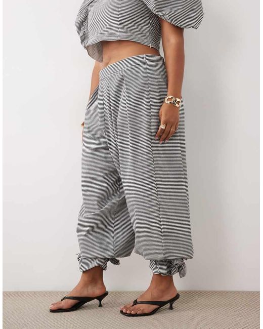ASOS Gray Curve Gingham Balloon Pants With Tie Cuff - Part Of A Set