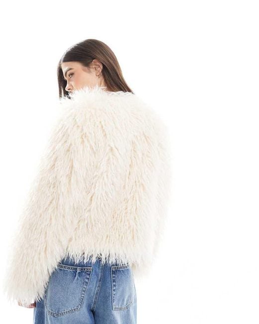 New Look White shaggy Faux Fur Cropped Jacket