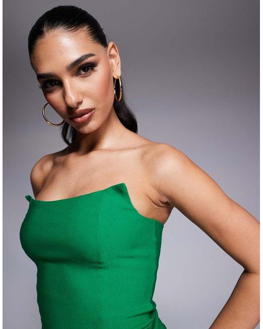 Vesper Midaxi Bandeau-Jurk Van Bengaline Met Vierkante Rand En Zijsplit in het Green