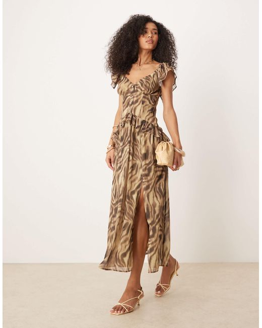 ASOS Natural – tailliertes, gerüschtes maxikleid
