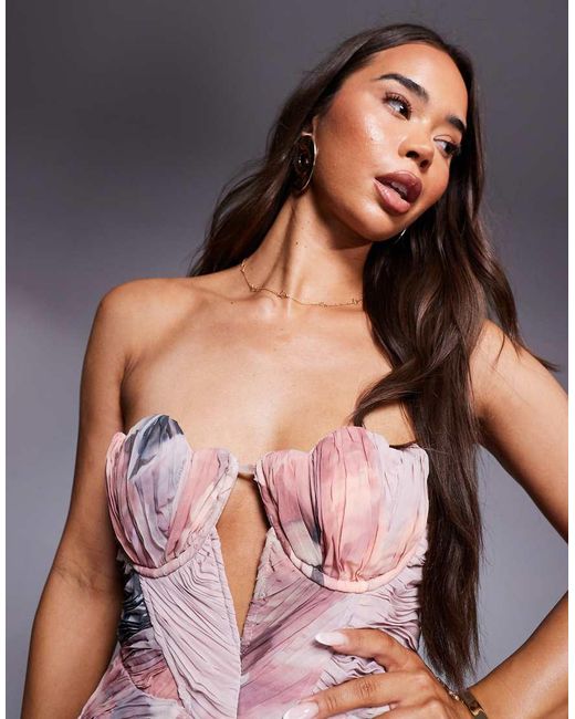 ASOS Gerimpelde Mini-Jurk Met Structuur En Bloemenprint in het Gray