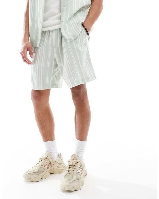 Pantalones Cortos Verdes A Rayas De Mezcla De Lino De (Parte De Un Conjunto) New Look de hombre de color White