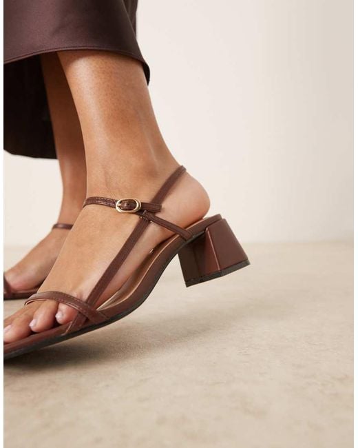 Glamorous Brown Low Block Heeled Sandals