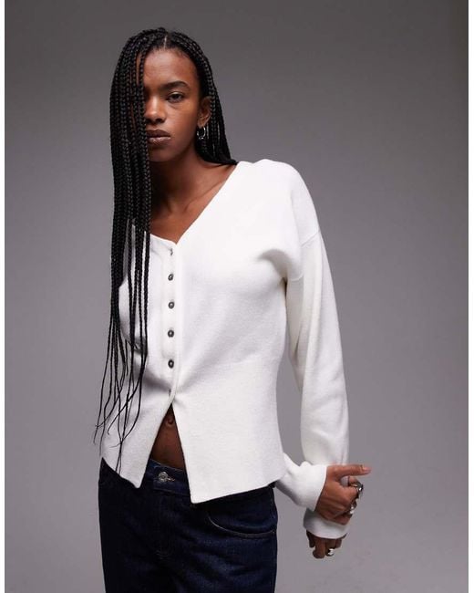 Cárdigan De Corte Alargado Con Cuello De Pico Y Cintura Entallada De Punto Compacto De -Blanco TOPSHOP de color Gray