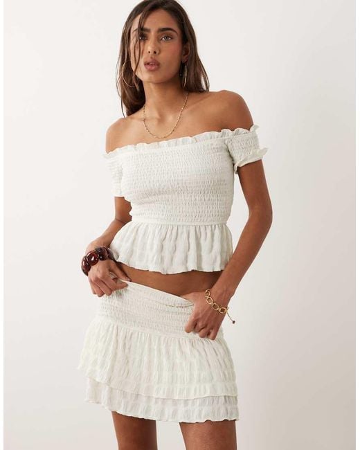 Kaiia Natural Exclusive Shirred Waist Textured Ruffle Hem Rara Mini Skirt