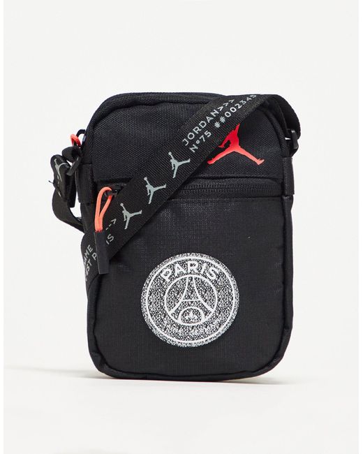 Nike Paris Saint-germain Crossbody Bag in Black | Lyst UK