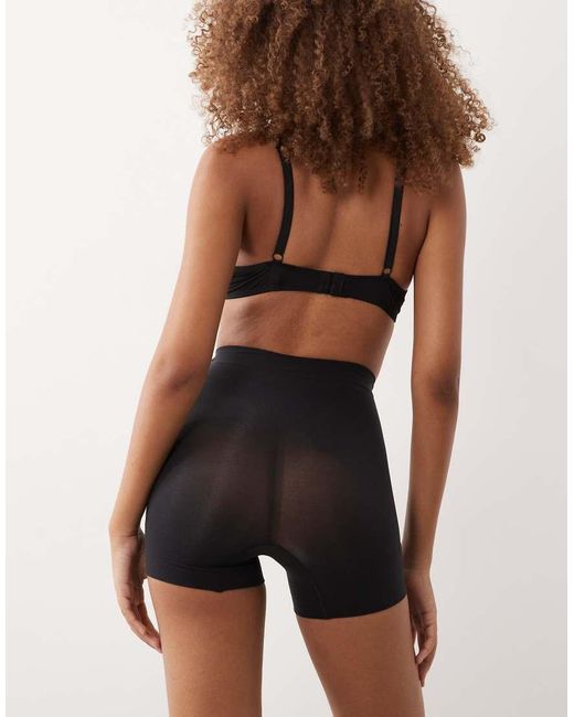 Spanx Black Sculpt Seamless Power Shorty