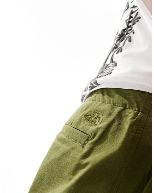 Heritage m66 - pantaloni regular fit oliva di The North Face in Green da Uomo