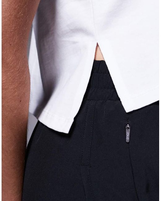 4505 White Drop Armhole Cropped Cotton Vest With Quick Dry Finish